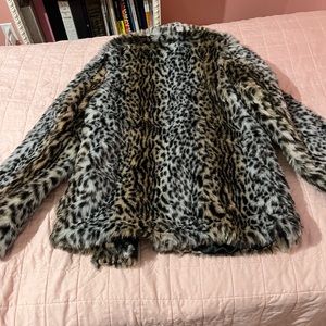 Miss Lili- Medium/waist length cheetah jacket